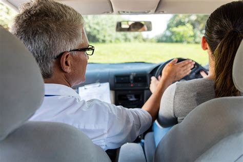 Fake driving instructors are conning students .